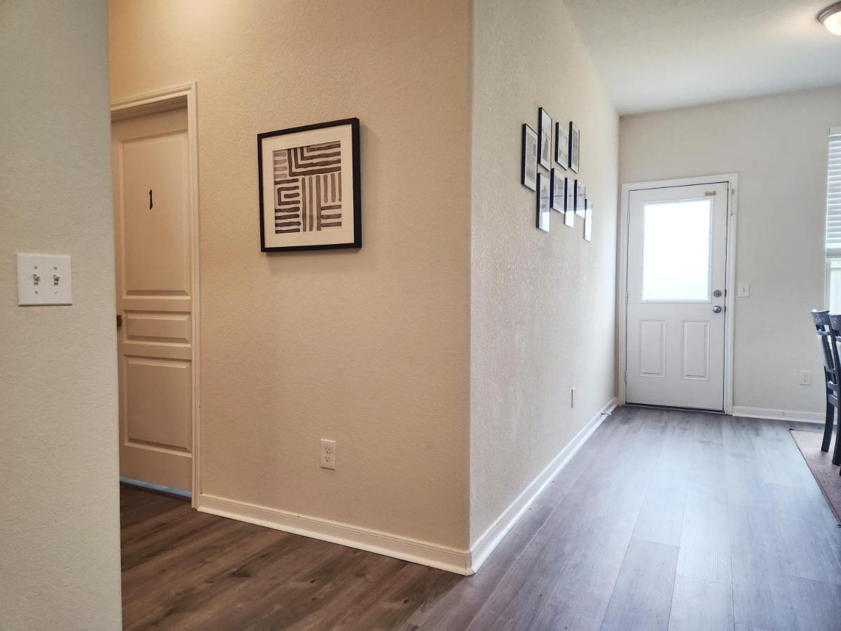 4 Bedroom Home Near Downtown Med Center Nrg Stadium Pearland Skyview Long By Ion Rentals Houston Eksteriør bilde