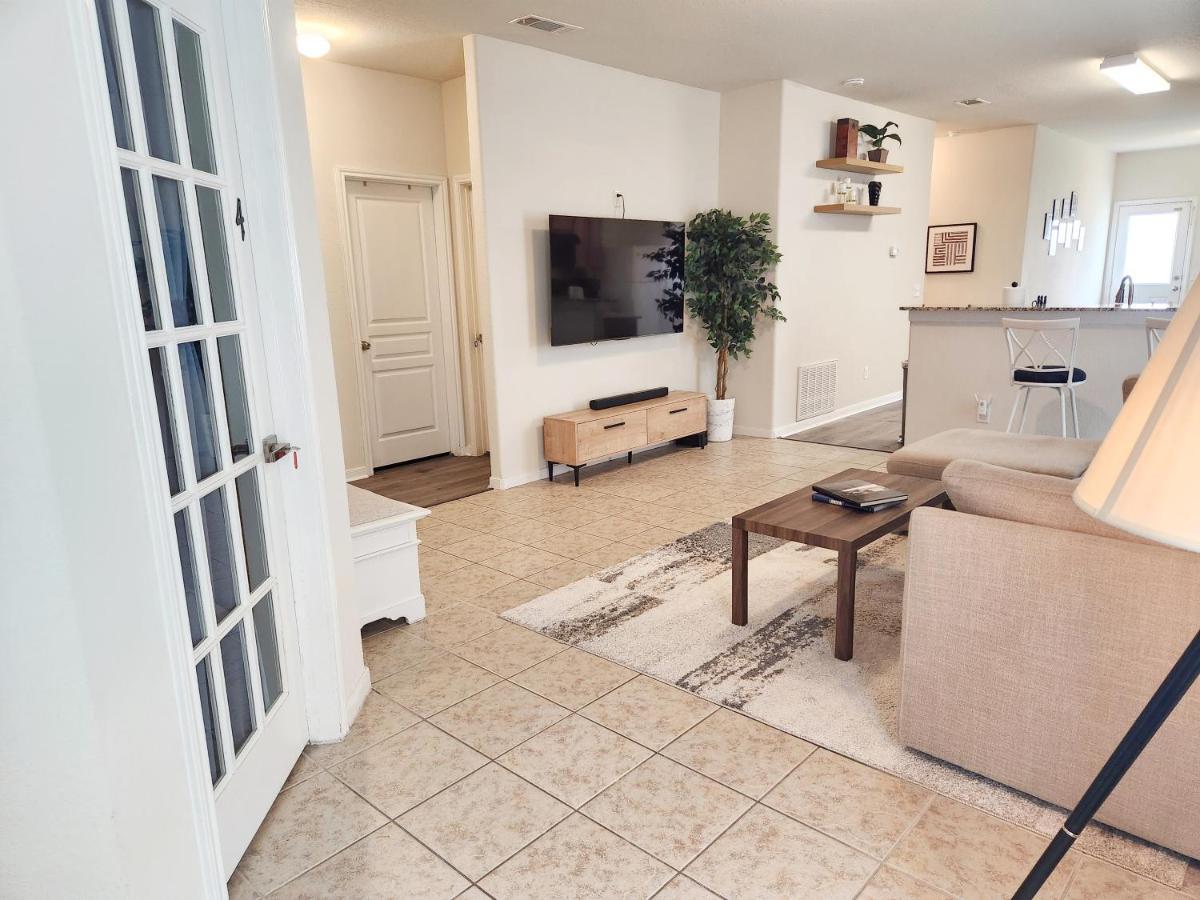4 Bedroom Home Near Downtown Med Center Nrg Stadium Pearland Skyview Long By Ion Rentals Houston Eksteriør bilde