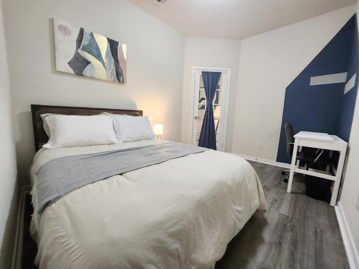 4 Bedroom Home Near Downtown Med Center Nrg Stadium Pearland Skyview Long By Ion Rentals Houston Eksteriør bilde