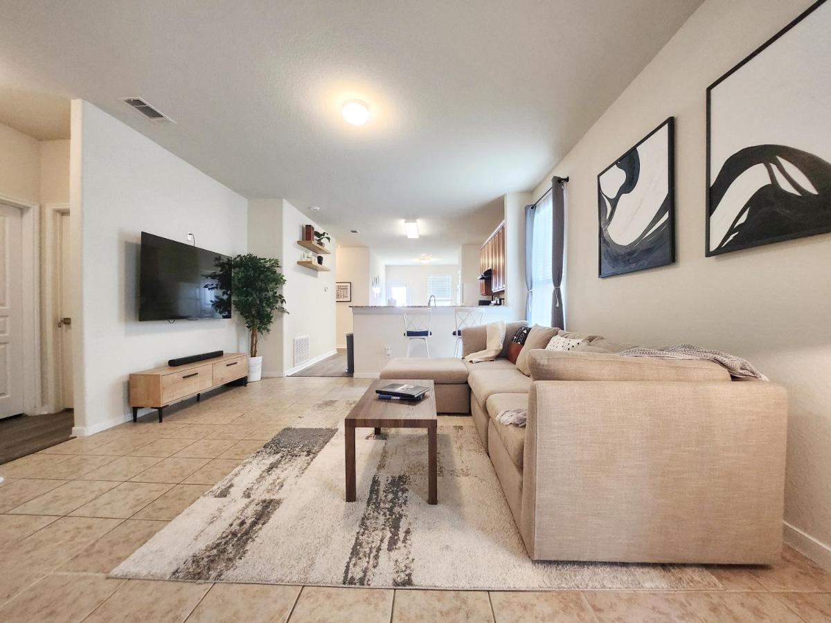 4 Bedroom Home Near Downtown Med Center Nrg Stadium Pearland Skyview Long By Ion Rentals Houston Eksteriør bilde